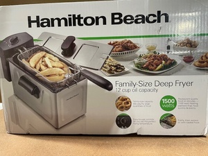 lot 199 image: Hamilton Beach Family-Size Deep Fryer 12 Cup Capacity 1500W