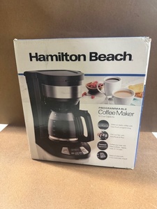 lot 209 image: Hamilton Beach Programmable 12-Cup Coffee Maker