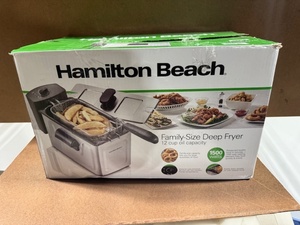 lot 266 image: Hamilton Beach Family-Size Deep Fryer 12 Cup Capacity 1500W