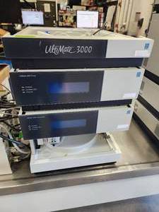 lot 1ATLT image: Dionex UltiMate 3000 HPLC System #1 & Coulochem III electrochemical detector (587603)