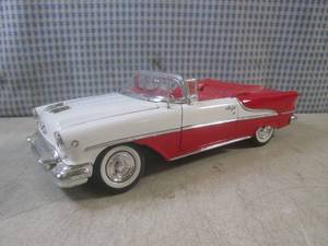 lot 21 image: (FS) Welly Diecast 1955 Oldsmobile ...