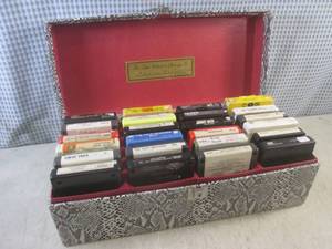 lot 27 image: (EW3) Assorted 8-Track Tapes in Vin...