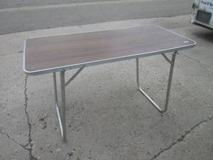 lot 53 image: (RMWS) Portable Folding Table 48 x...