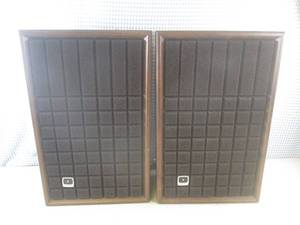 lot 153 image: (EC1) Pair of Lloyds WW0300 Series...