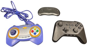 lot 066 image: Controller Bundle, Qty 3