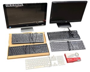 lot 065 image: Computer Bundle