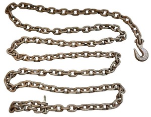 lot 152 image: Chain 172