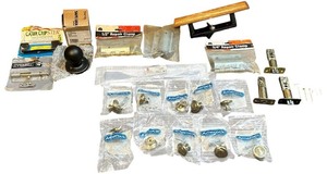lot 184 image: Lock and Knobs Bundle
