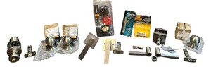 lot 182 image: Door Lock Bundle