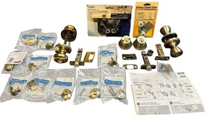 lot 181 image: Door Lock Bundle