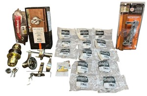 lot 194 image: Lock and Handles Bundle