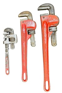 lot 082 image: Vintage Pipe Wrench Bundle, Qty 3