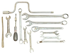 lot 015 image: Vintage Assorted Hand Tool Bundle