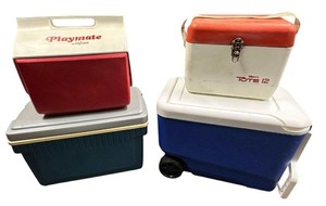 lot 322 image: Coolers