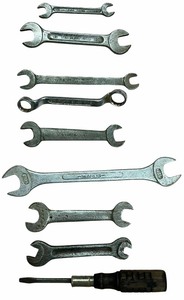 lot 350 image: Vintage Beautiful Wrenches Bundle