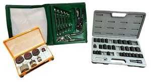 lot 211 image: Craftsman Ratcheting Combination Wrench Set  Knockout Punch Kit  Socket Set Bundle