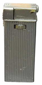 lot 51 image: Vintage Cristo Zaima Japan Gold Striped Textured Cigarette Lighter