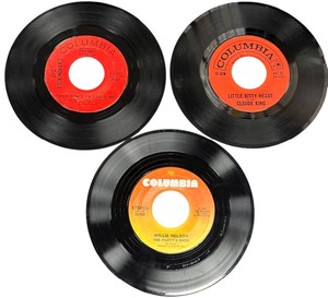 lot 310 image: Columbia Record 45 RPM Record Bundle