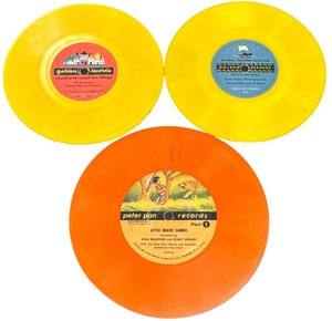 lot 314 image: Golden Record 45 RPM Record Bundle