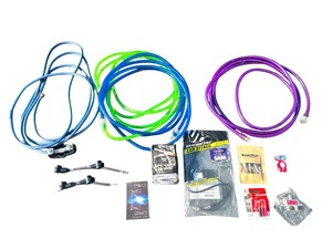 lot 008 image: Huge Car Audio Stereo Equipment Bundle
