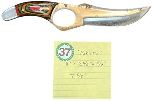 lot 337 image: Collectible Pakistan long Skinner Trailing Point Plain Edge Multi Color Wood Fixed Blade