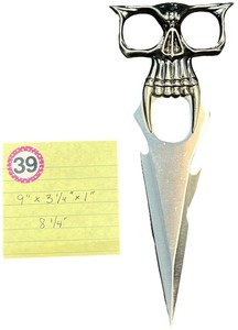 lot 339 image: Collectible Renaissance-style dagger