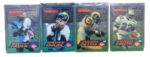 lot 085 image: NEAR MINT BOSS SQUAD trading card bundle Beautiful