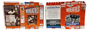 lot 255 image: Wheaties box collectible MN TWINS