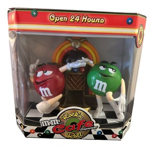 lot 191 image: Collectible M&Ms Rockn Roll Cafe Candy Dispenser Limited Edition Collectible