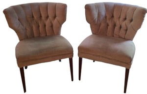 lot 78K image: ML- BR - Set of 2 Pale Gray Tufted Accent Chairs