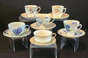 lot 120K image: H - Set of 6 Vintage Porcelain Tea Cups and Saucers Assorted Floral Patterns