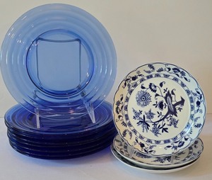 lot 143K image: ML-BR1 - Set of 8 Blue Glass 8-Inch Plates and 3 Roscher 6-Inch Decorative Plates