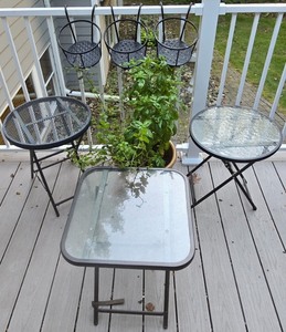 lot 199K image: D - Outdoor Patio Set with 3 Rail Baskets, 2 Round and 1 Square Tables, Herb Planter