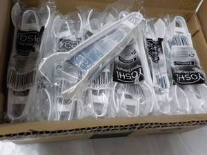 lot 100 image: Case of 48 Yoshi Plastic 7 Tongs...