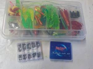 lot 148 image: 275 pc Fishing for Trout, Bass and ...
