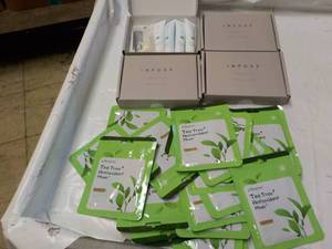 lot 180 image: Infuse Amenity Kits and Tea Tree An...