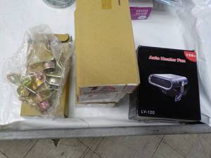 lot 218 image: Auto Heater Fan and 5 TruBuiltl Tai...
