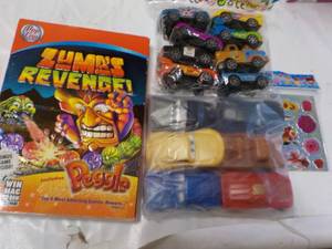 lot 224 image: Zumas Revenge Game and Toys...