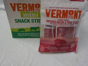 lot 237 image: Box of Vermont Smoke and Cure Snack...