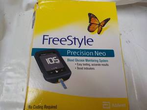 lot 253 image: Free Style Blue Glucose Monitoring ...