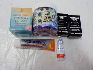lot 261 image: Firming Cream, Soft Vitamin Chews, ...