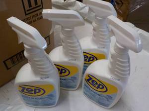 lot 270 image: 4 ZEP 32 oz Spray Bottles...
