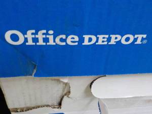 lot 13 image: 2500 Sheets Office Depot 11 x 17 W...