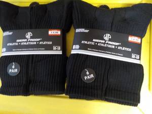 lot 88 image: 12 pair Black Wear Proof Athletic S...
