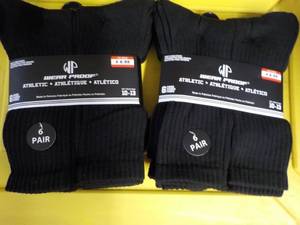 lot 92 image: 12 pair Black Wear Proof Athletic S...