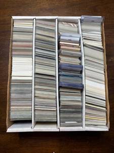 lot 104 image: Four Row Box of Minnesota Twins Baseball Cards Around 2,000 to 3,000 Cards
