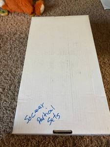 lot 138 image: Box of Soccer MLS Sports Cards, Partial Sets Featuring Mix of Players, Years and Brands