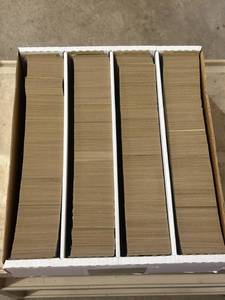 lot 206 image: Large Box of 1987 Topps Baseball Cards, MLB Collectible Trading Cards