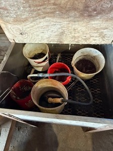 lot 8 image: Homemade Parts Washer