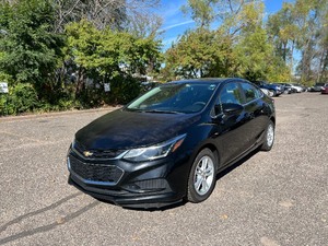 lot 1 image: 2017 CHEVROLET CRUZE LT AUTO (NO RESERVE)
